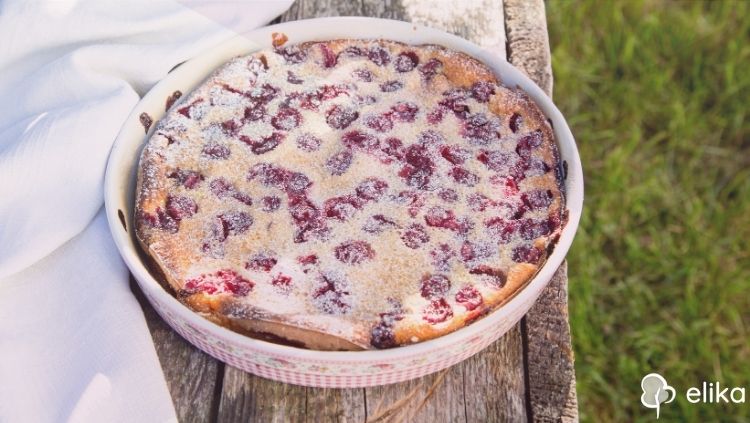 Kirazlı Kek (Clafoutis) Nasıl Yapılır?